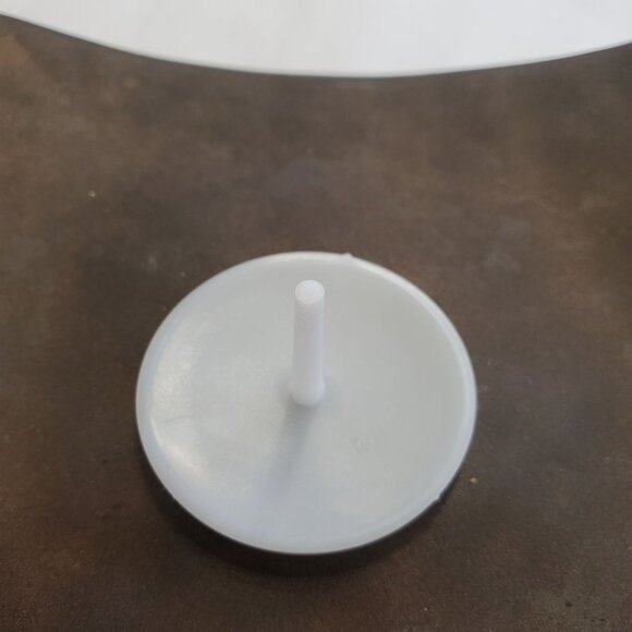 Wilton Wedding Cake Topper The First Kiss Bride Groom Pearl Off White - Picture 10 of 10